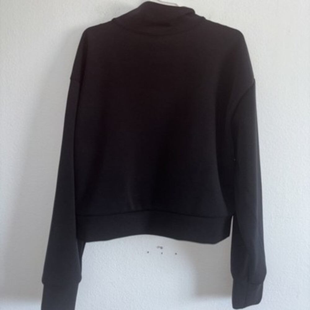 A New Day Black Womens Cropped Zip Sweatshirt Jacket Size M NEW - Picture 3 of 4